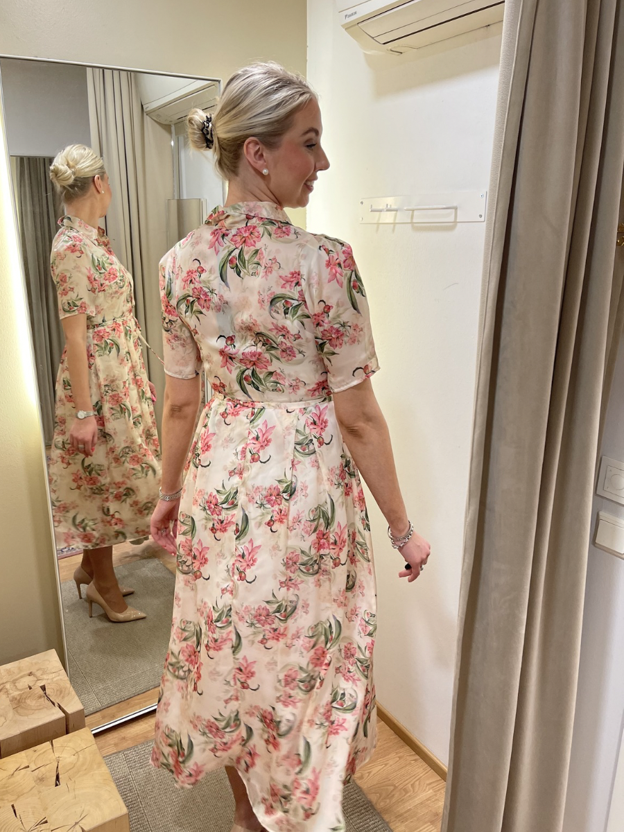Eleria Cortes mekko, kukkakuosinen sifonki 126613