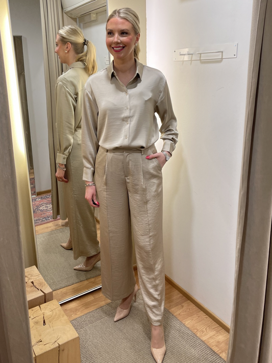 Kaffe Rory housut, Feather Gray ja Musta