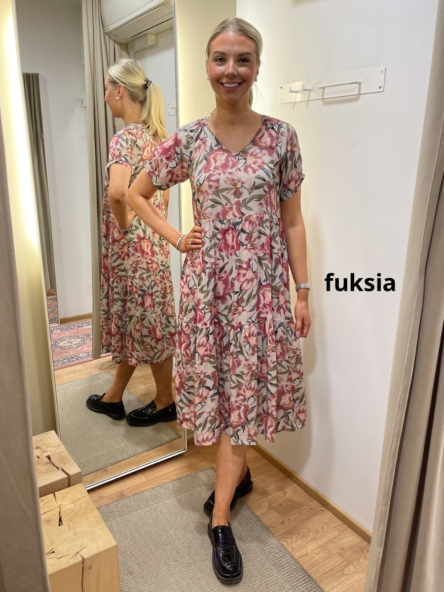 Lasessor Samsa mekko, eri värejä